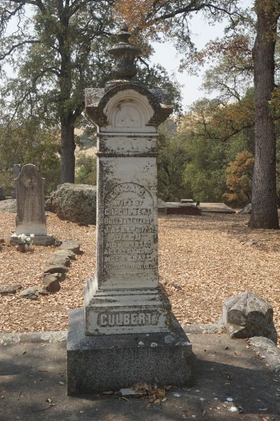 [Picture of Eliza Culbert grave]